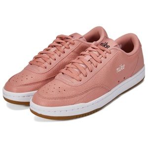 NWOT Women's Nike Court Vintage PRM Pink